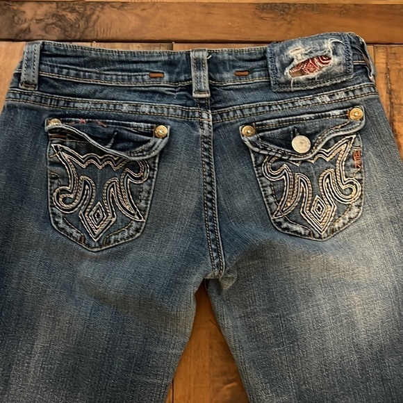 MEK distressed jeans , size 28/32, missing back pocket button - Picture 8 of 9